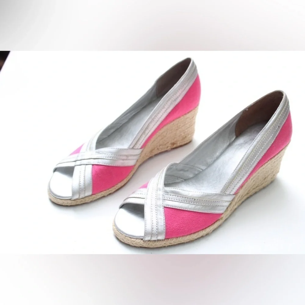 Lilly Pulitzer peep toe wedges